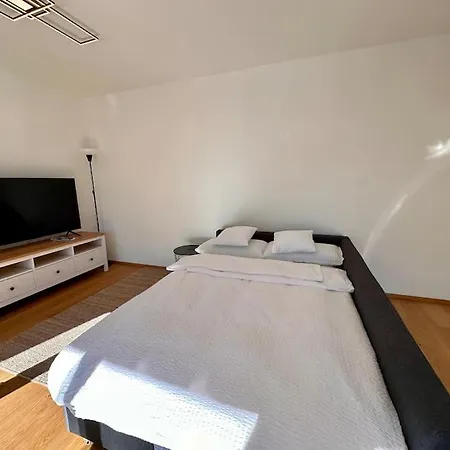 Ferienwohnung Wohntraum Fuer Familien & Geschaeftsreisende Kempten  Exterior foto